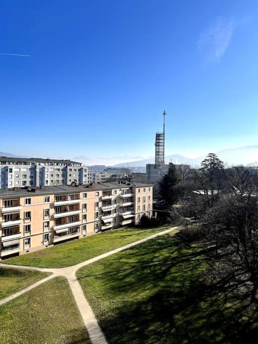 Appartement Beautiful Park View Next To Un